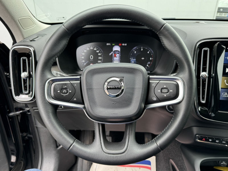 Photo 17 de l'offre de VOLVO XC40 D3 AdBlue 150 ch Inscription à 21900€ chez Dugast automobiles