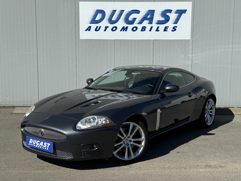 Photo 2 de l'offre de JAGUAR XKR Coupe 4.2 - 416 A à 29900€ chez Dugast automobiles