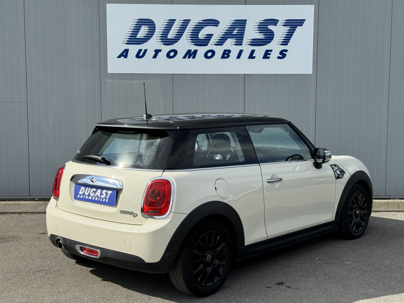 Photo 4 de l'offre de MINI HATCH 3 PORTES F56 Cooper D 116 ch Pack Chili à 10900€ chez Dugast automobiles