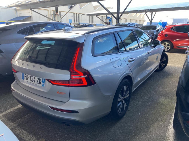 Photo 2 de l'offre de VOLVO V60 BUSINESS D3 AdBlue 150 ch Geartronic 8 Business à 21900€ chez Dugast automobiles