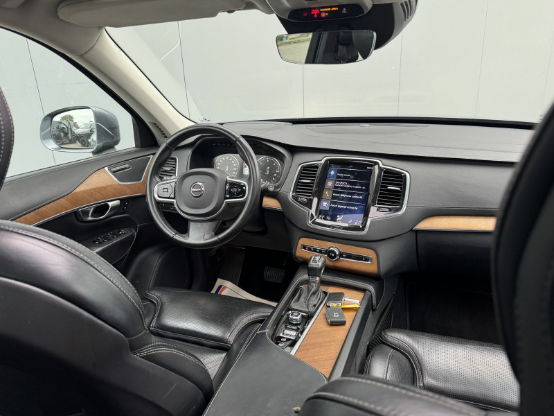 Photo 11 de l'offre de VOLVO XC90 D5 AWD AdBlue 235 ch Geartronic 7pl Inscription Luxe à 31900€ chez Dugast automobiles