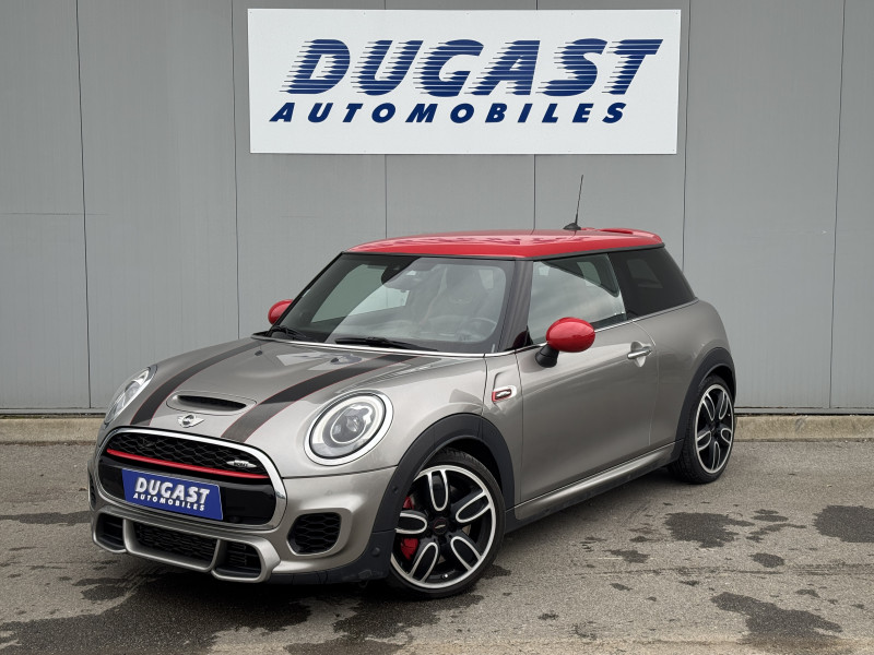 Photo 2 de l'offre de MINI HATCH 3 PORTES F56 231 ch John Cooper Works BVA6 Finition JCW Exclusive Design à 23900€ chez Dugast automobiles