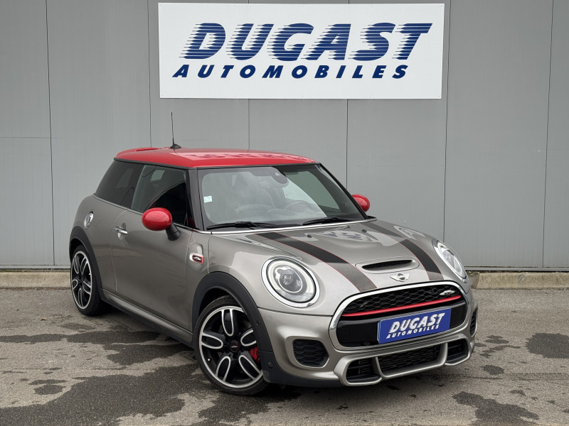 Mini HATCH 3 PORTES F56 231 ch John Cooper Works BVA6 Finition JCW Exclusive Design Essence sans plomb Inconnu Occasion à vendre