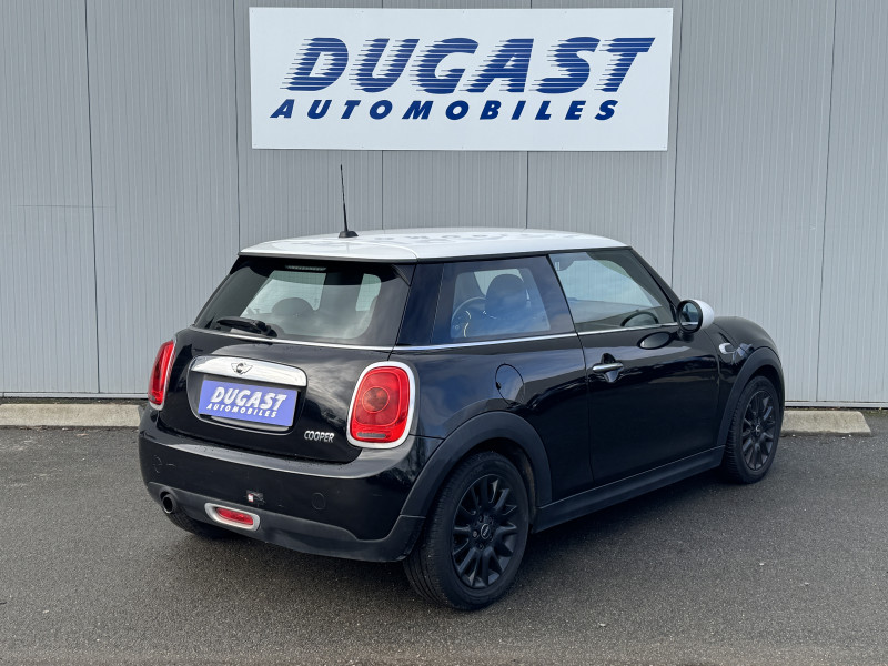 Photo 4 de l'offre de MINI HATCH 3 PORTES F56 Cooper 136 ch BVA6 à 11900€ chez Dugast automobiles