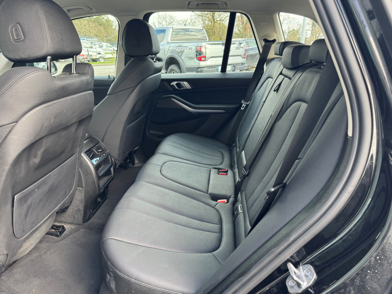 Photo 15 de l'offre de BMW X5 G05 xDrive45e 394 ch BVA8 Lounge à 42900€ chez Dugast automobiles