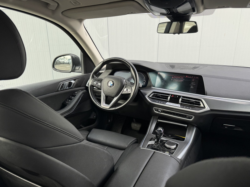 Photo 10 de l'offre de BMW X5 G05 xDrive45e 394 ch BVA8 Lounge à 42900€ chez Dugast automobiles