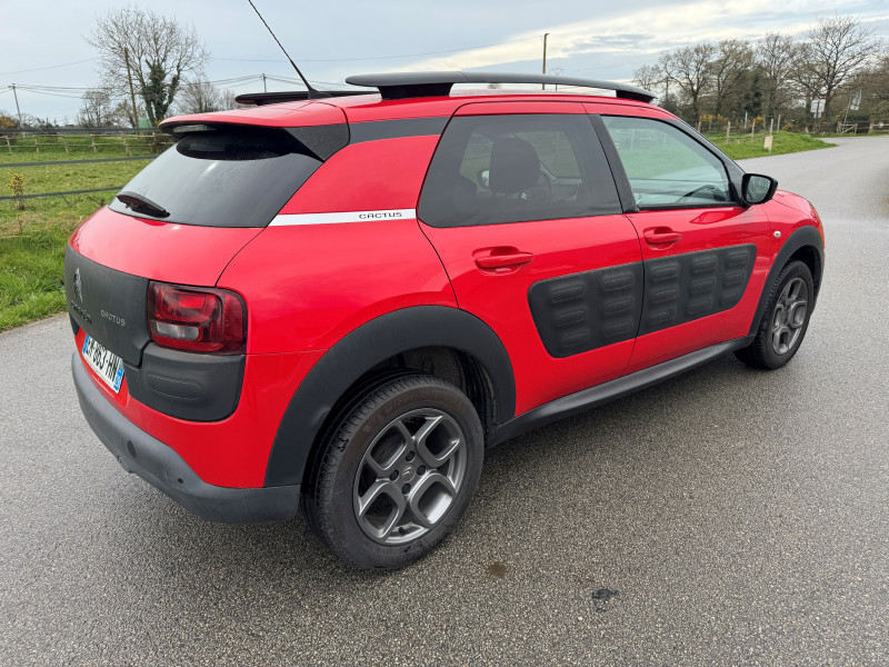 Photo 4 de l'offre de CITROEN C4 CACTUS PureTech 110 S&S Feel Edition à 8490€ chez Dugast automobiles