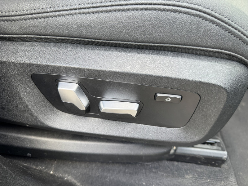 Photo 7 de l'offre de BMW X5 G05 xDrive45e 394 ch BVA8 Lounge à 42900€ chez Dugast automobiles