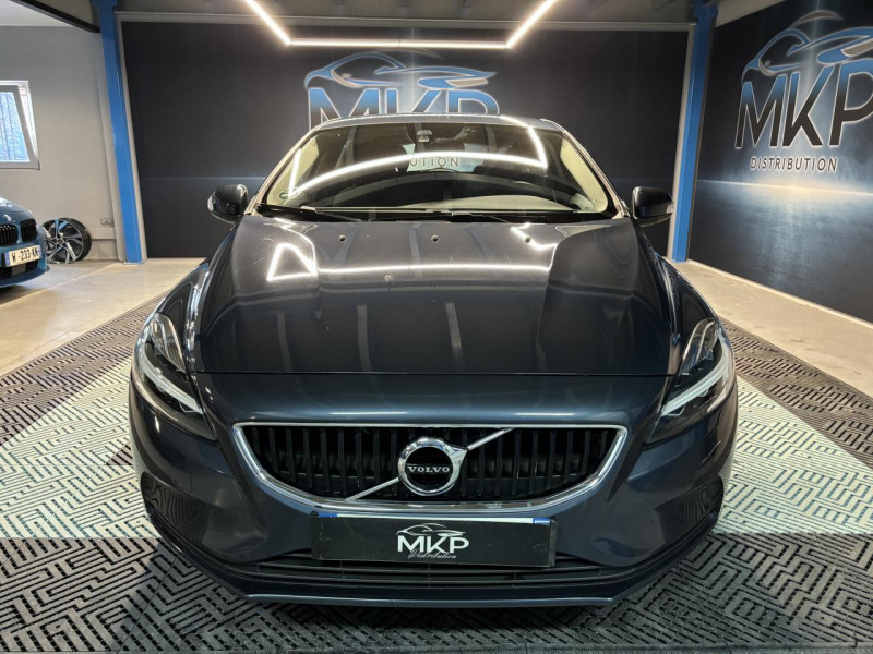 Photo 8 de l'offre de VOLVO V40  D2 120 Kinetic à 12990€ chez MKP Distribution