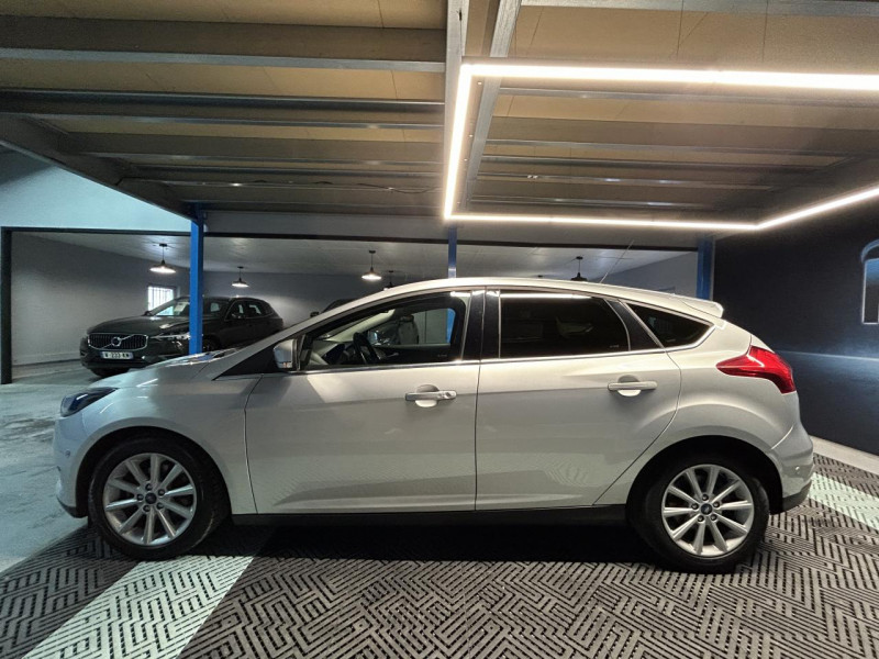 Photo 2 de l'offre de FORD FOCUS 1.0 EcoBoost 125 S&S Titanium à 9990€ chez MKP Distribution