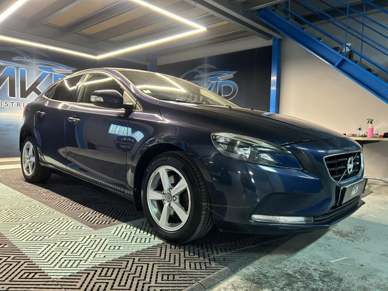 Photo 7 de l'offre de VOLVO V40 II T3 150ch Start&Stop Kinetic à 11490€ chez MKP Distribution