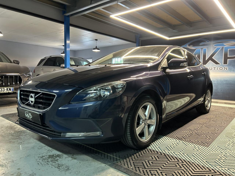 Volvo V40 II T3 150ch Start&Stop Kinetic ESSENCE  Occasion à vendre