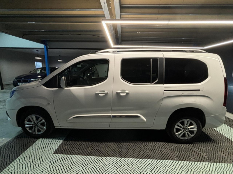 Photo 2 de l'offre de TOYOTA PROACE CITY VERSO Long 1.5L 130 D-4D BVM6 Executive 7 Places à 23490€ chez MKP Distribution