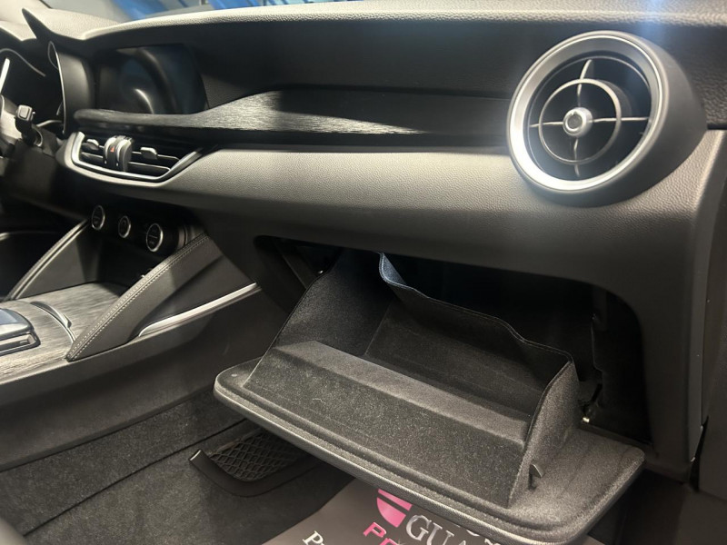 Photo 35 de l'offre de ALFA ROMEO STELVIO  2.2 160  AT8 Super à 26490€ chez MKP Distribution