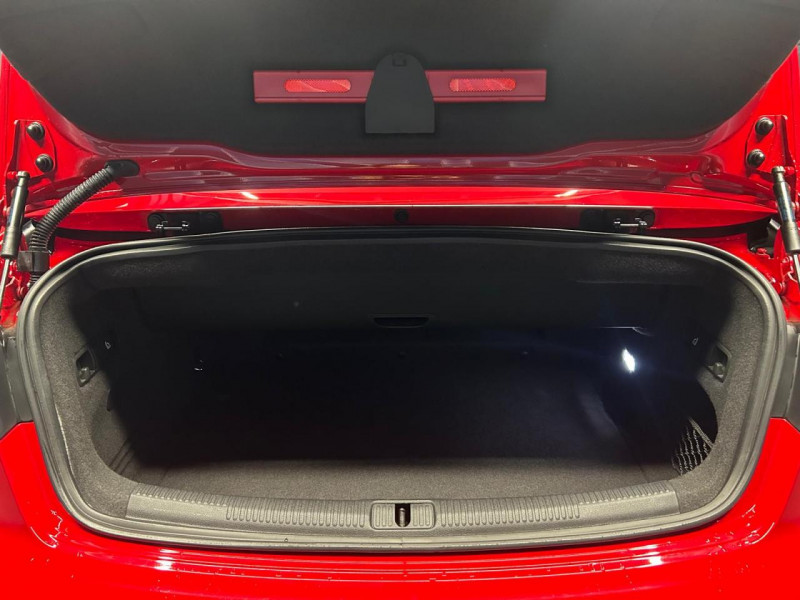 Photo 11 de l'offre de AUDI A3 CABRIOLET  1.5 TFSI 150 Sport BVA à 22490€ chez MKP Distribution