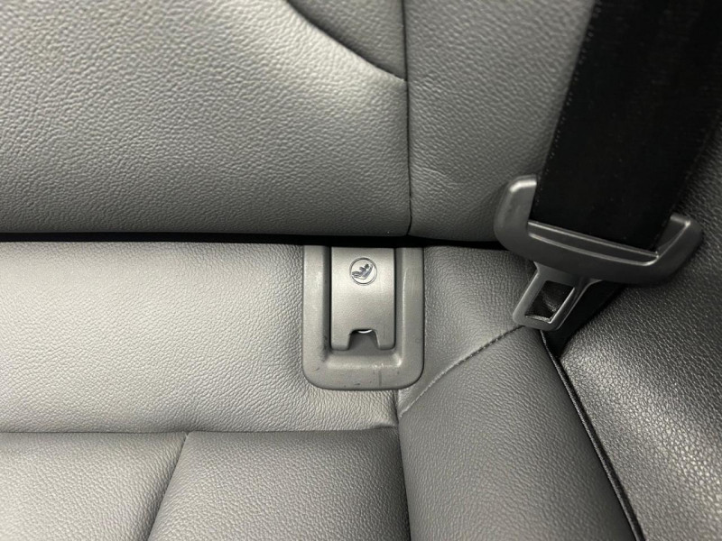 Photo 38 de l'offre de AUDI A3 CABRIOLET  1.5 TFSI 150 Sport BVA à 22490€ chez MKP Distribution