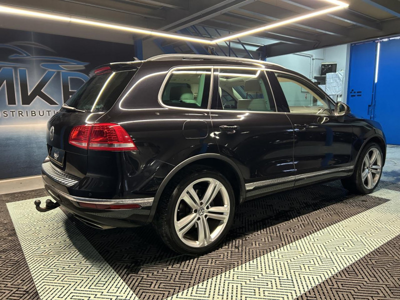 Photo 5 de l'offre de VOLKSWAGEN TOUAREG  4.2 V8 TDI 340 4Motion Carat Edition  à 33990€ chez MKP Distribution