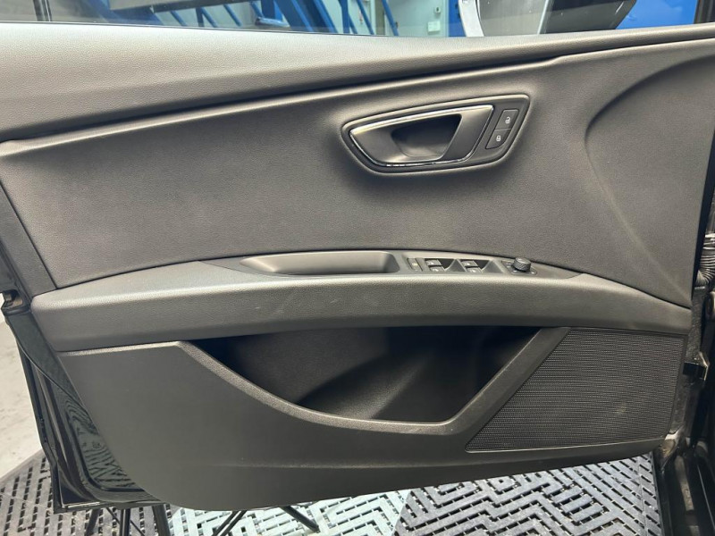 Photo 31 de l'offre de SEAT LEON 1.8 TFSI 180 FR BVM à 15490€ chez MKP Distribution