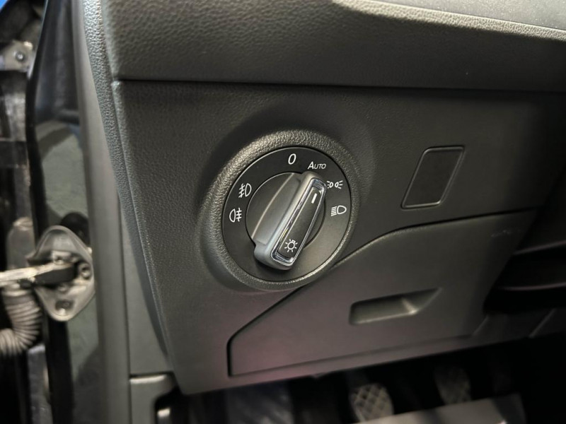 Photo 17 de l'offre de SEAT LEON 1.8 TFSI 180 FR BVM à 15490€ chez MKP Distribution