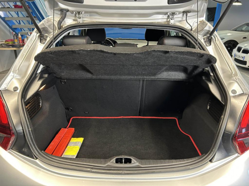 Photo 9 de l'offre de PEUGEOT 208 1.2 THP Puretech 110  GTLINE à 7990€ chez MKP Distribution
