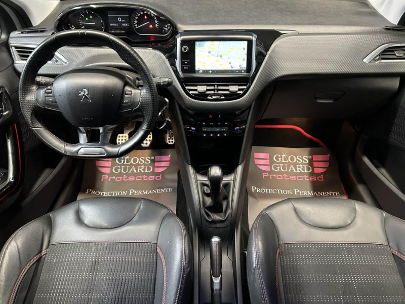 Photo 11 de l'offre de PEUGEOT 208 1.2 THP Puretech 110  GTLINE à 7990€ chez MKP Distribution