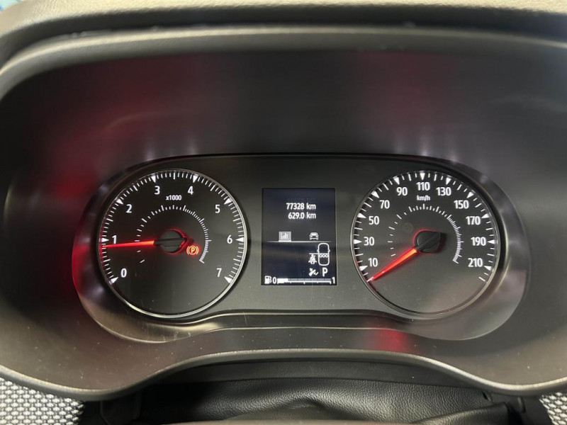 Photo 11 de l'offre de DACIA SANDERO 1.0 TCe 92 Stepway Confort BVA à 13990€ chez MKP Distribution