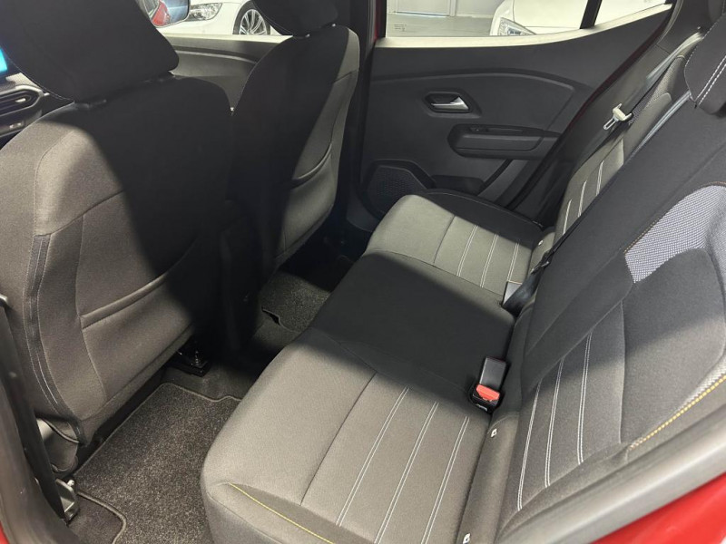 Photo 34 de l'offre de DACIA SANDERO 1.0 TCe 92 Stepway Confort BVA à 13990€ chez MKP Distribution