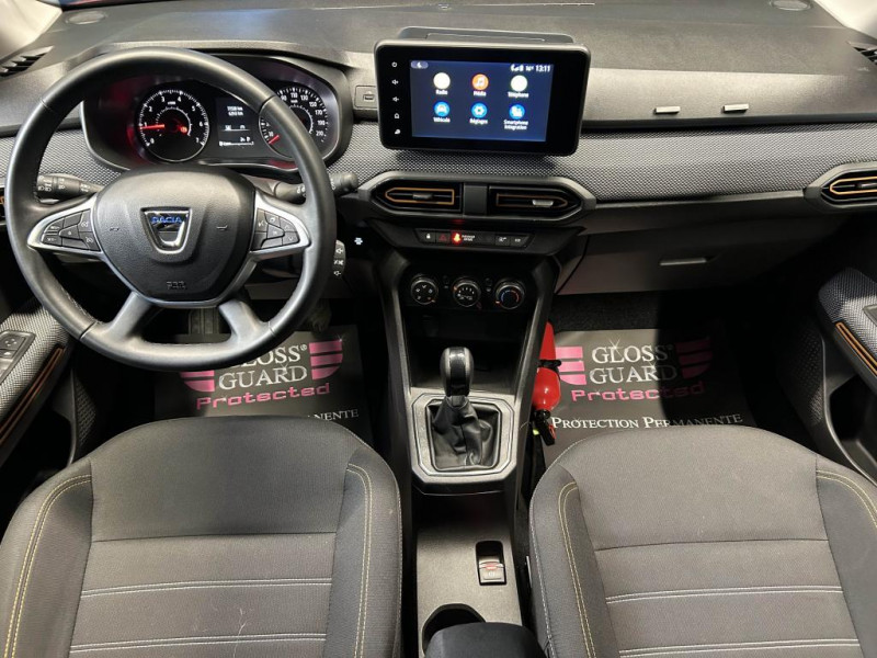 Photo 12 de l'offre de DACIA SANDERO 1.0 TCe 92 Stepway Confort BVA à 13990€ chez MKP Distribution