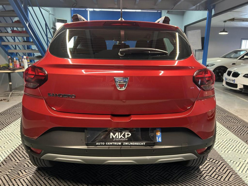 Photo 4 de l'offre de DACIA SANDERO 1.0 TCe 92 Stepway Confort BVA à 13990€ chez MKP Distribution