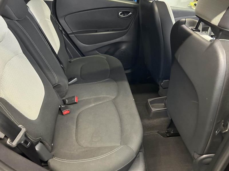 Photo 39 de l'offre de RENAULT CAPTUR 0.9 TCe 90  Intens BVM à 12490€ chez MKP Distribution