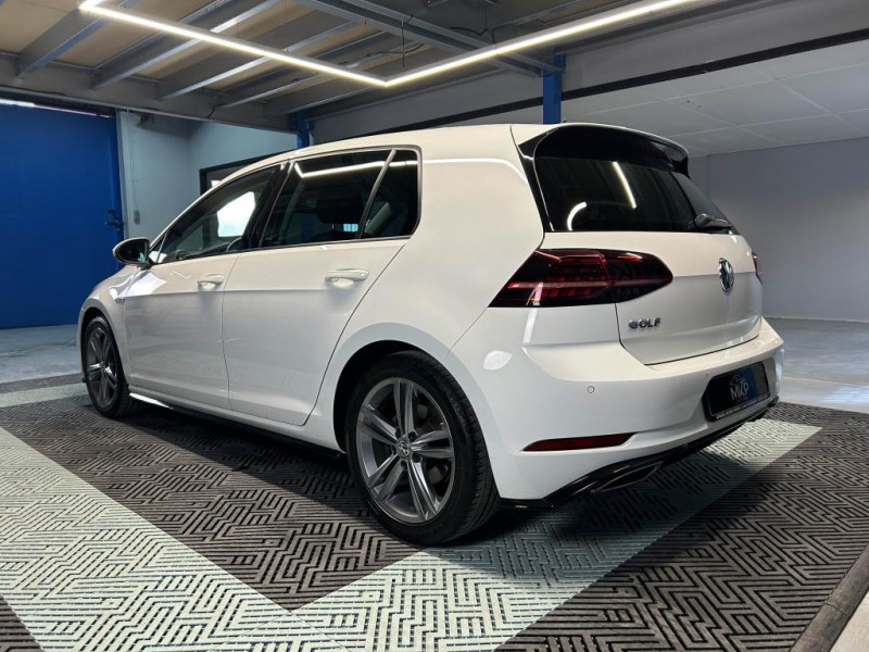 Photo 3 de l'offre de VOLKSWAGEN GOLF 7 1.5 TSI 150 Carat + Pack R Line BVM à 18490€ chez MKP Distribution