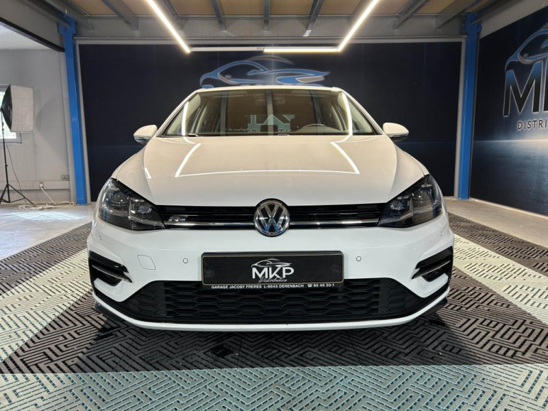 Photo 8 de l'offre de VOLKSWAGEN GOLF 7 1.5 TSI 150 Carat + Pack R Line BVM à 18490€ chez MKP Distribution
