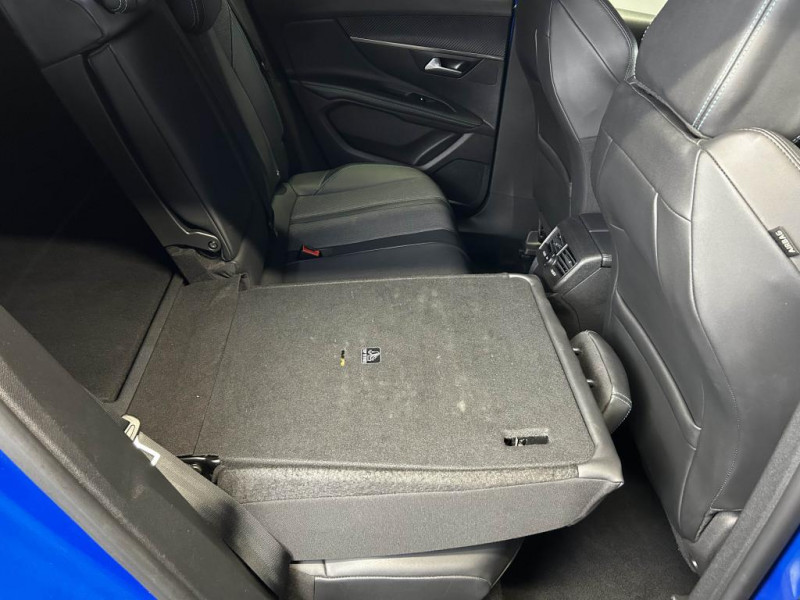 Photo 42 de l'offre de PEUGEOT 3008 1.5 BlueHDi 130 Allure Pack BVA à 21490€ chez MKP Distribution