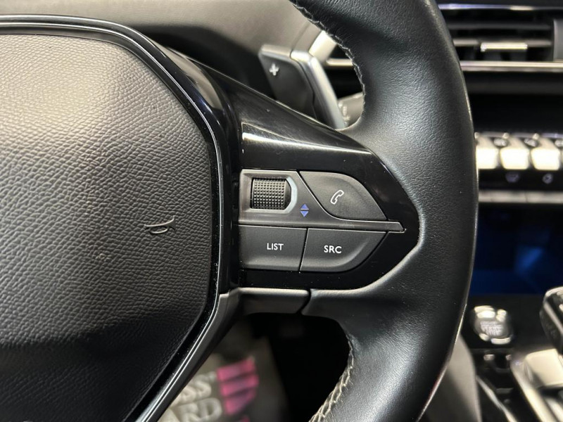 Photo 15 de l'offre de PEUGEOT 3008 1.5 BlueHDi 130 Allure Pack BVA à 21490€ chez MKP Distribution