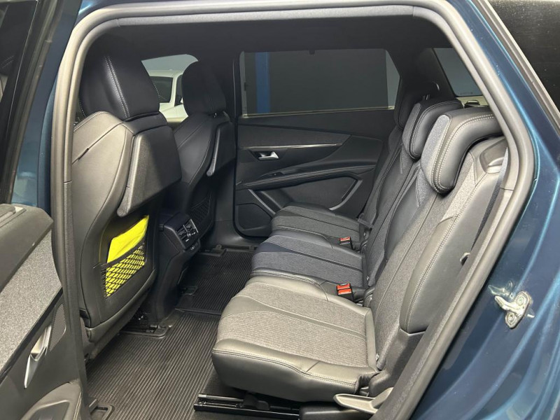 Photo 38 de l'offre de PEUGEOT 5008  1.5 BlueHDi 130 GT Line BVA 7 places à 21490€ chez MKP Distribution