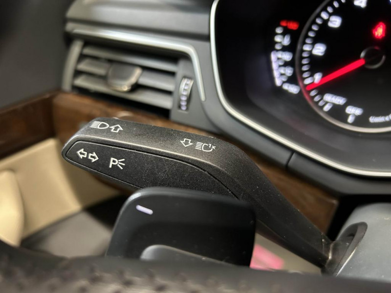 Photo 16 de l'offre de AUDI A5 SPORTBACK  2.0 TFSI 190 Design Luxe BVA à 23990€ chez MKP Distribution