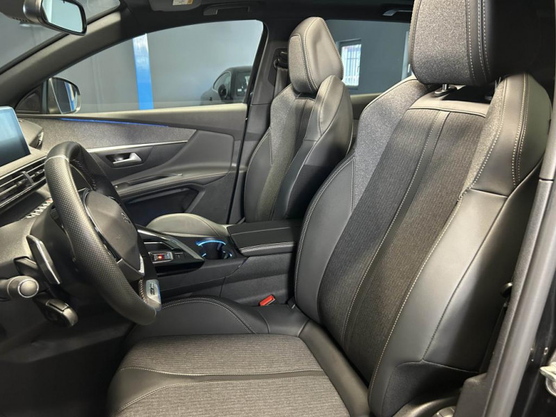 Photo 28 de l'offre de PEUGEOT 3008 1.5 BlueHDi 130 GT Line BVA à 22990€ chez MKP Distribution