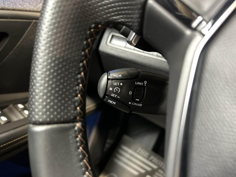 Photo 18 de l'offre de PEUGEOT 3008 1.5 BlueHDi 130 GT Line BVA à 22990€ chez MKP Distribution