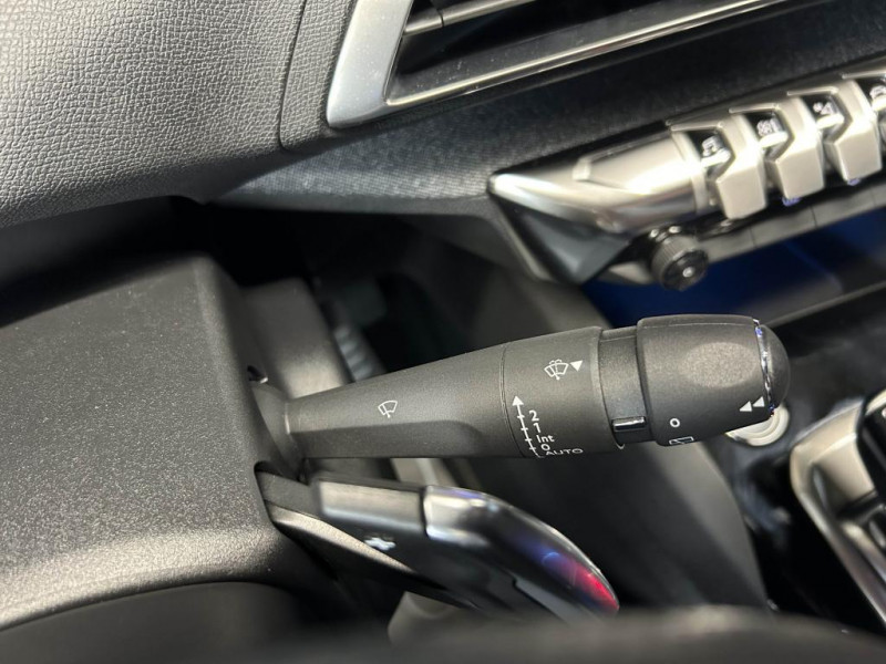 Photo 17 de l'offre de PEUGEOT 3008 1.5 BlueHDi 130 GT Line BVA à 22990€ chez MKP Distribution