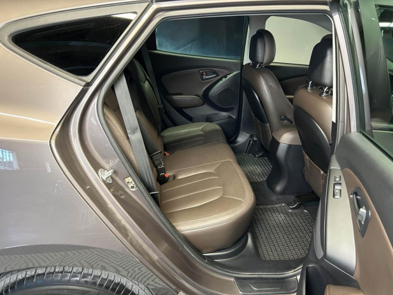 Photo 37 de l'offre de HYUNDAI ix35 2.0 136 PREMIUM BVM  à 10990€ chez MKP Distribution