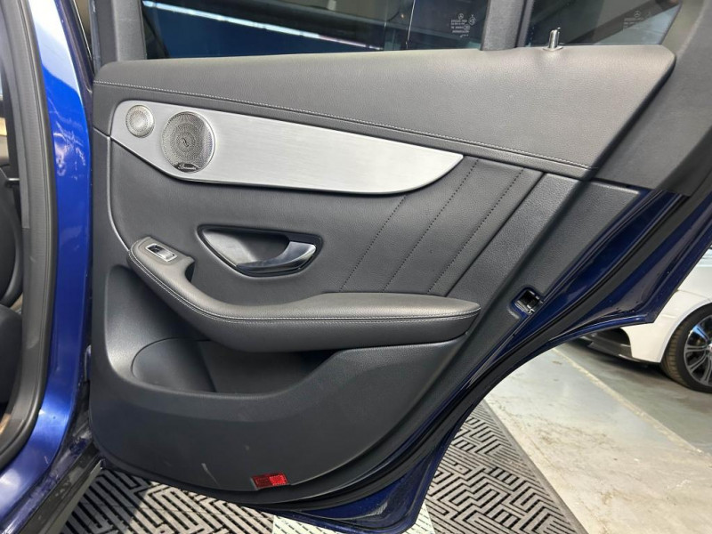 Photo 45 de l'offre de MERCEDES-BENZ GLC COUPE  300de 2.0 195 AMG LINE BVA à 43990€ chez MKP Distribution