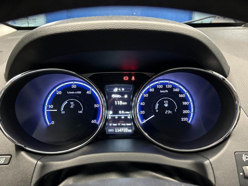 Photo 10 de l'offre de HYUNDAI ix35 2.0 136 PREMIUM BVM  à 10990€ chez MKP Distribution