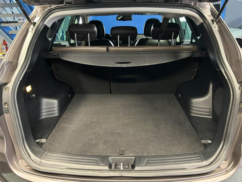 Photo 9 de l'offre de HYUNDAI ix35 2.0 136 PREMIUM BVM  à 10990€ chez MKP Distribution