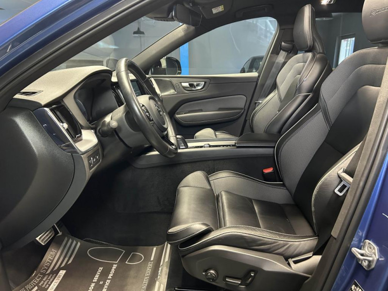 Photo 28 de l'offre de VOLVO XC60 2.0 T8 390  R-Design GEARTRONIC 8 à 34490€ chez MKP Distribution