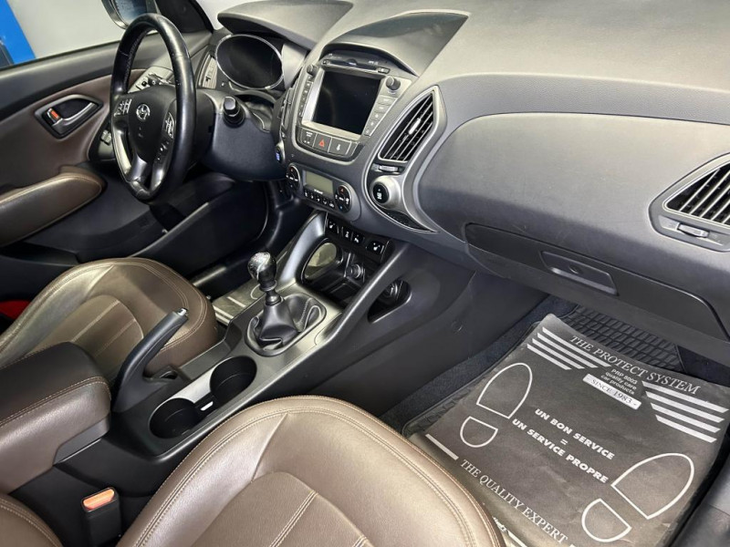 Photo 41 de l'offre de HYUNDAI ix35 2.0 136 PREMIUM BVM  à 10990€ chez MKP Distribution