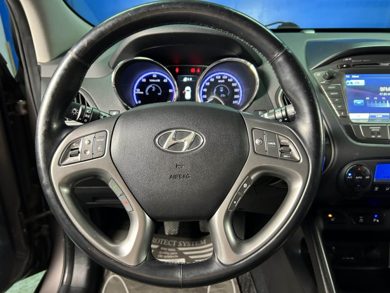 Photo 13 de l'offre de HYUNDAI ix35 2.0 136 PREMIUM BVM  à 10990€ chez MKP Distribution