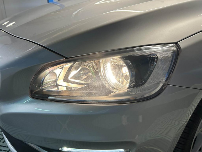 Photo 43 de l'offre de VOLVO V60 2.0 D3 150 Ocean Race BVM à 14990€ chez MKP Distribution
