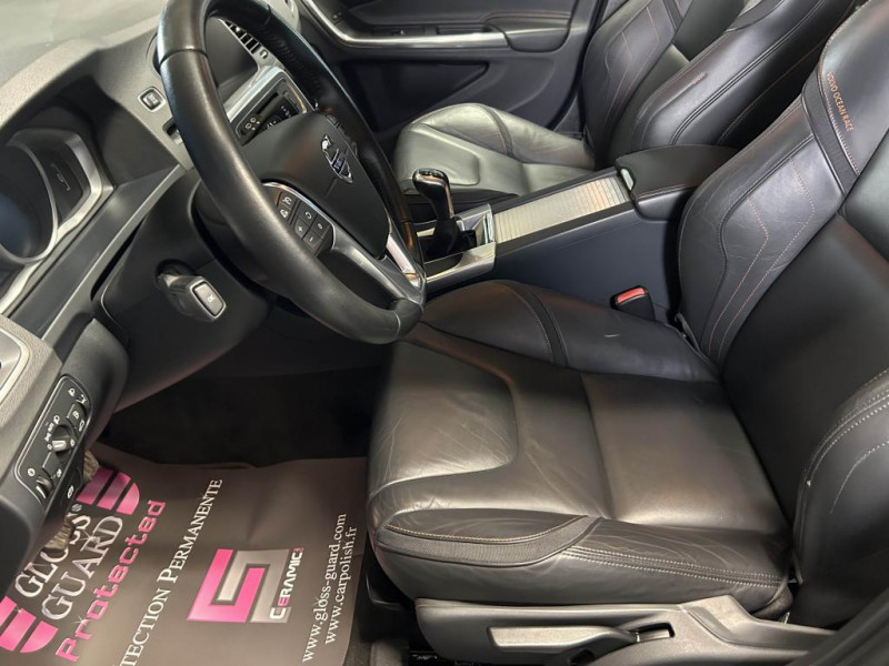 Photo 25 de l'offre de VOLVO V60 2.0 D3 150 Ocean Race BVM à 14990€ chez MKP Distribution