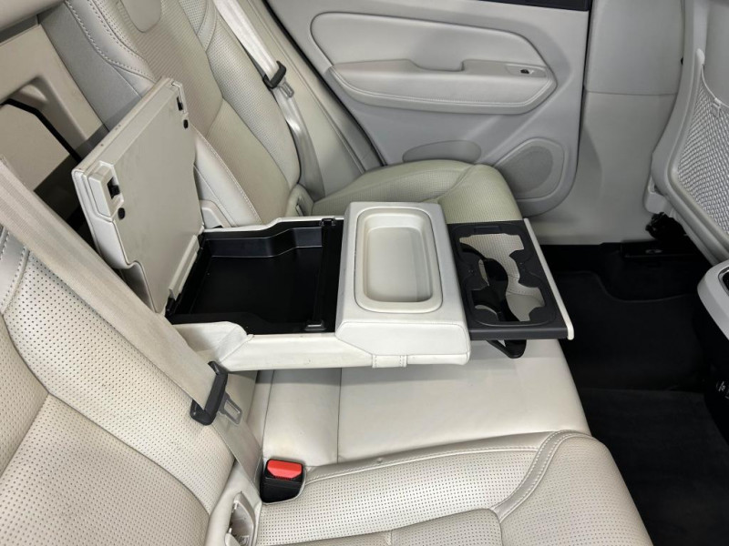 Photo 45 de l'offre de VOLVO XC60 2.0 T5 250 Inscription BVA à 25990€ chez MKP Distribution