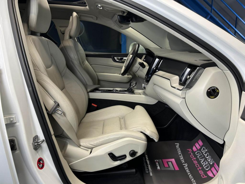 Photo 50 de l'offre de VOLVO XC60 2.0 T5 250 Inscription BVA à 25990€ chez MKP Distribution